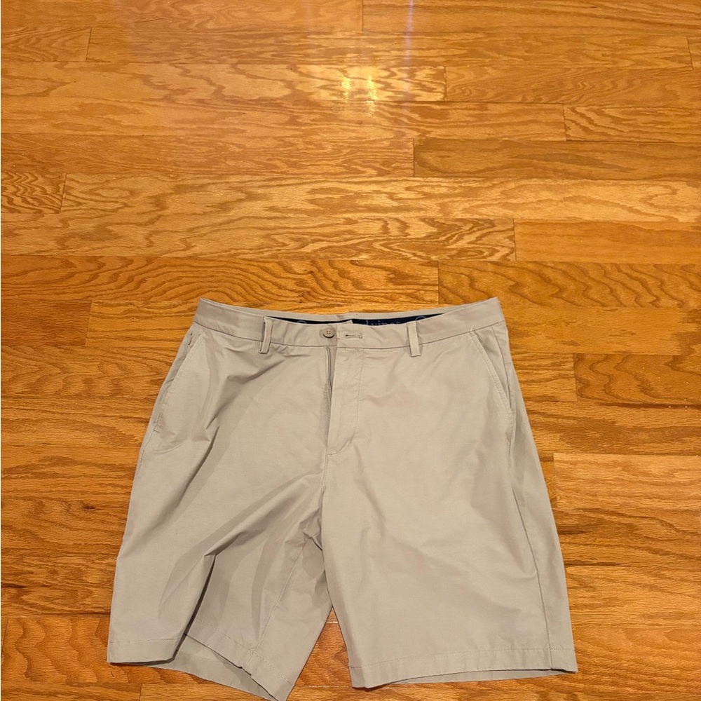 Vineyard Vines Light Tan Flat Front Shorts